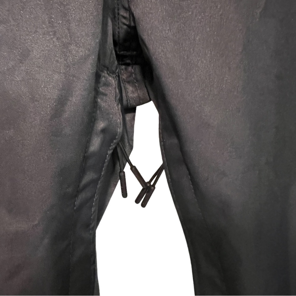 Oakley Bizone insulated 10k pants. - Picture 3 of 10
